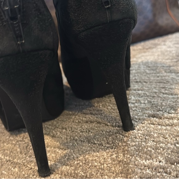 Stuart Weitzman High Heel Boots - Picture 4 of 6